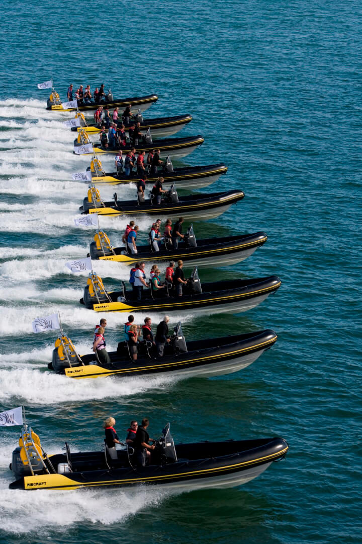 MCA coded vessel liferaft service station