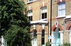 24. Refurbishment and
alterations to house in
Conservation Area, SW4.