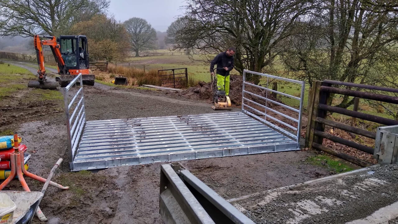 Wing panels being installed on Hopkins cattle grid