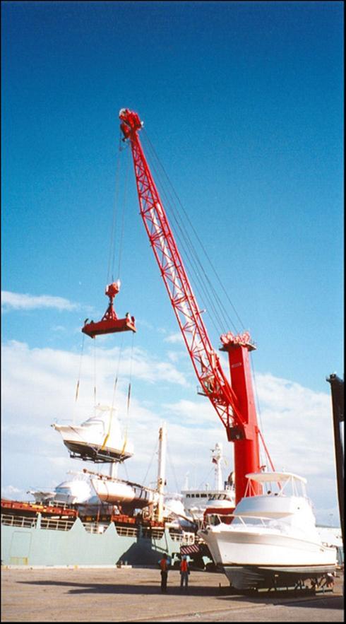 Lift on lift off / Boat shipping australia