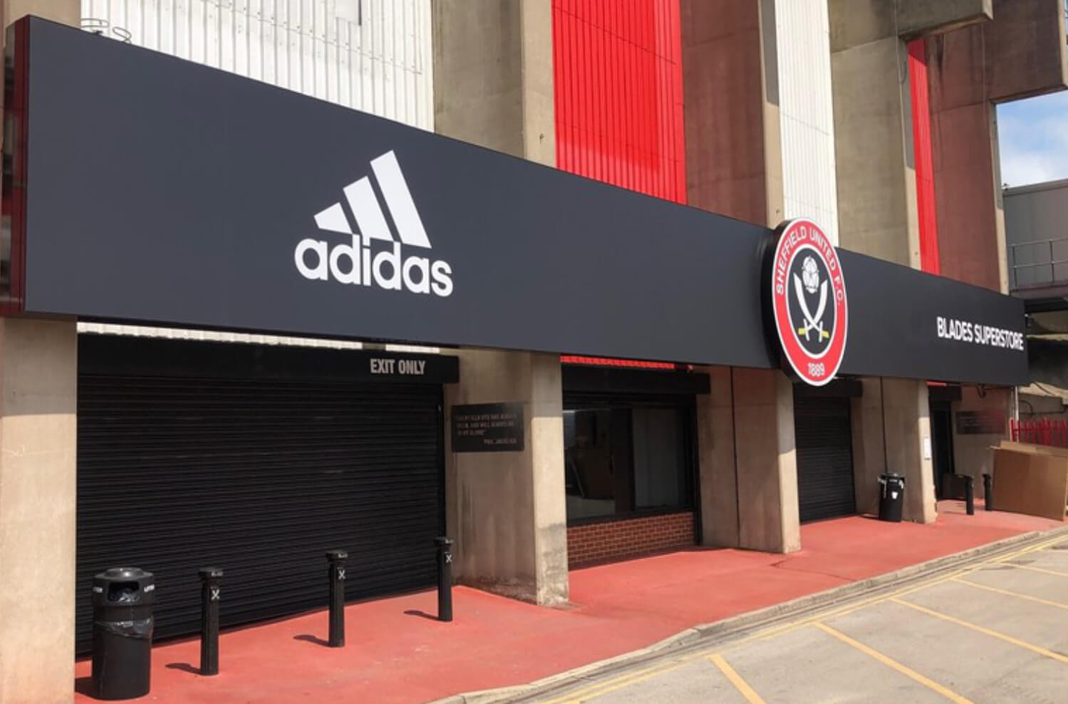 Adidas sheffield utd sign