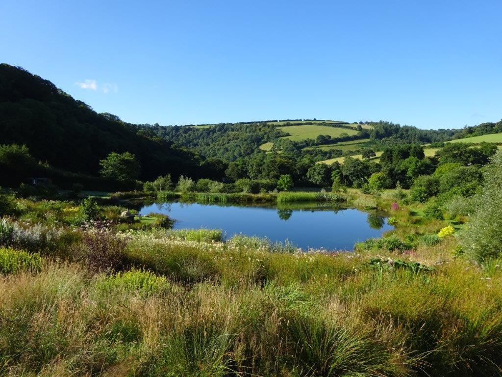Large lake with HDPE lining installed