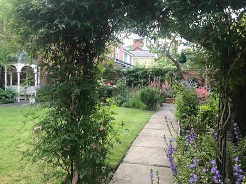 Victorian Garden Arbour