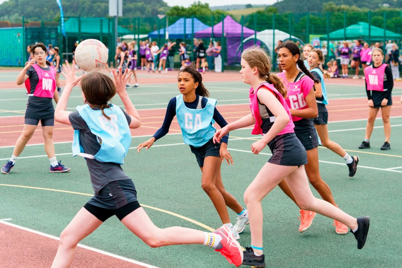 Girls playing netball