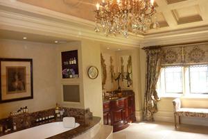 Bathroom in Classical Style