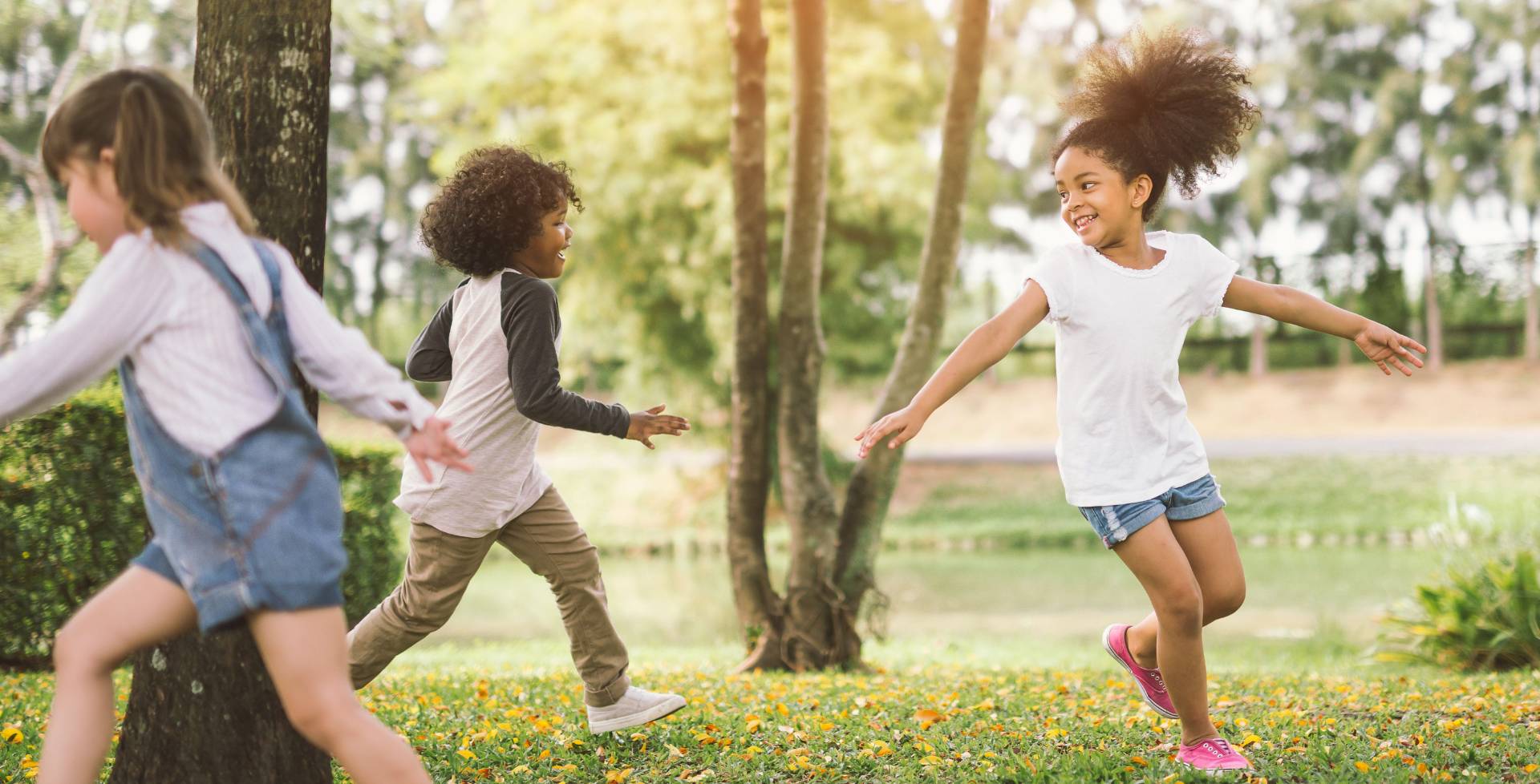 Little girl playing outdoor