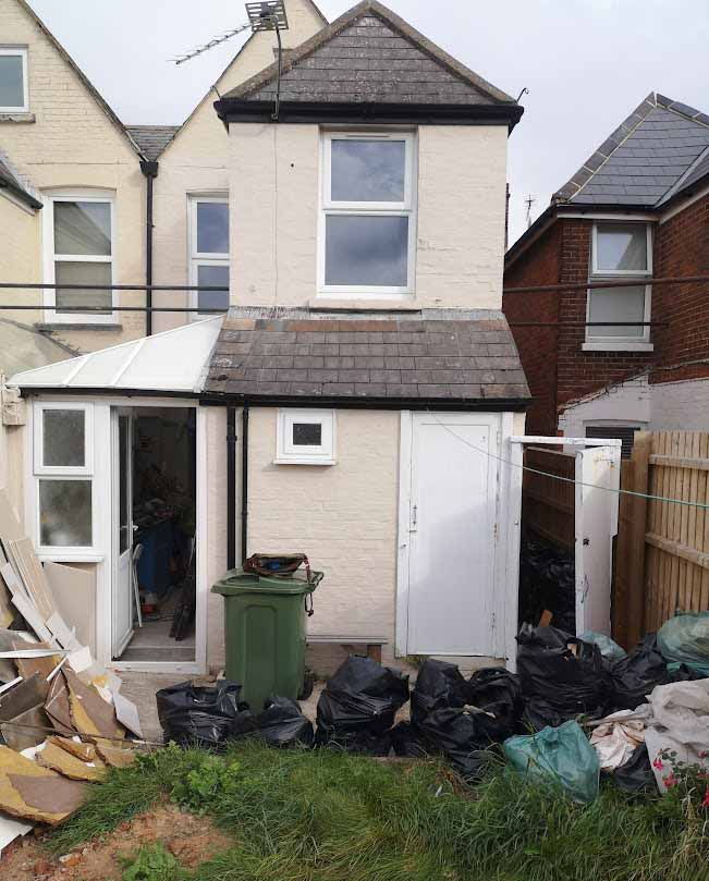 Small rear extension before