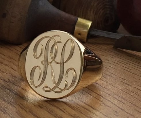 TIONEER Stainless Steel Monogram Initial 'E' Mens Square Biker Style Signet Ring – Size 7