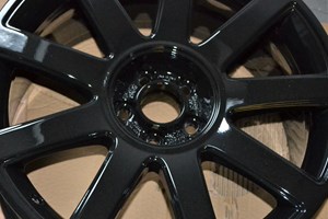 Alloy wheel in black gloss