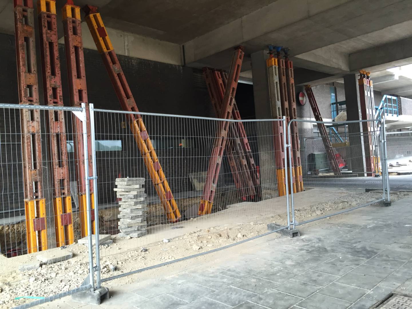 Megashor temporary propping support, structural propping, back propping