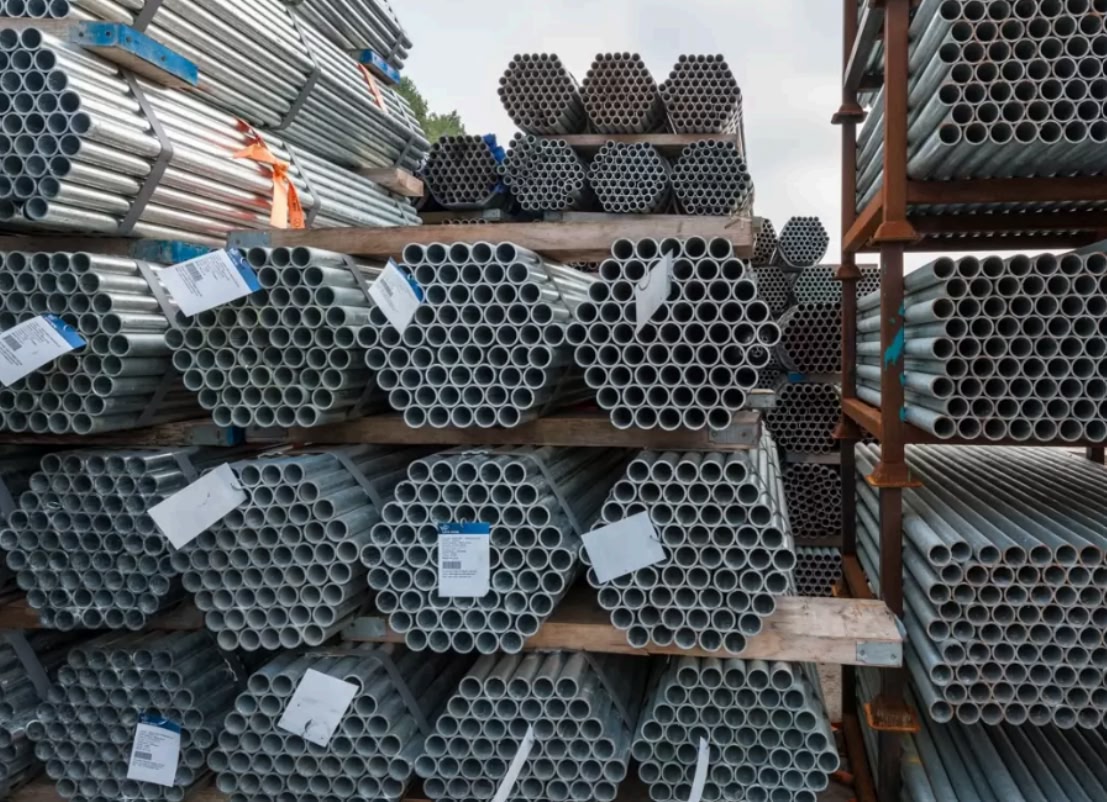 Scaffolding and accessories