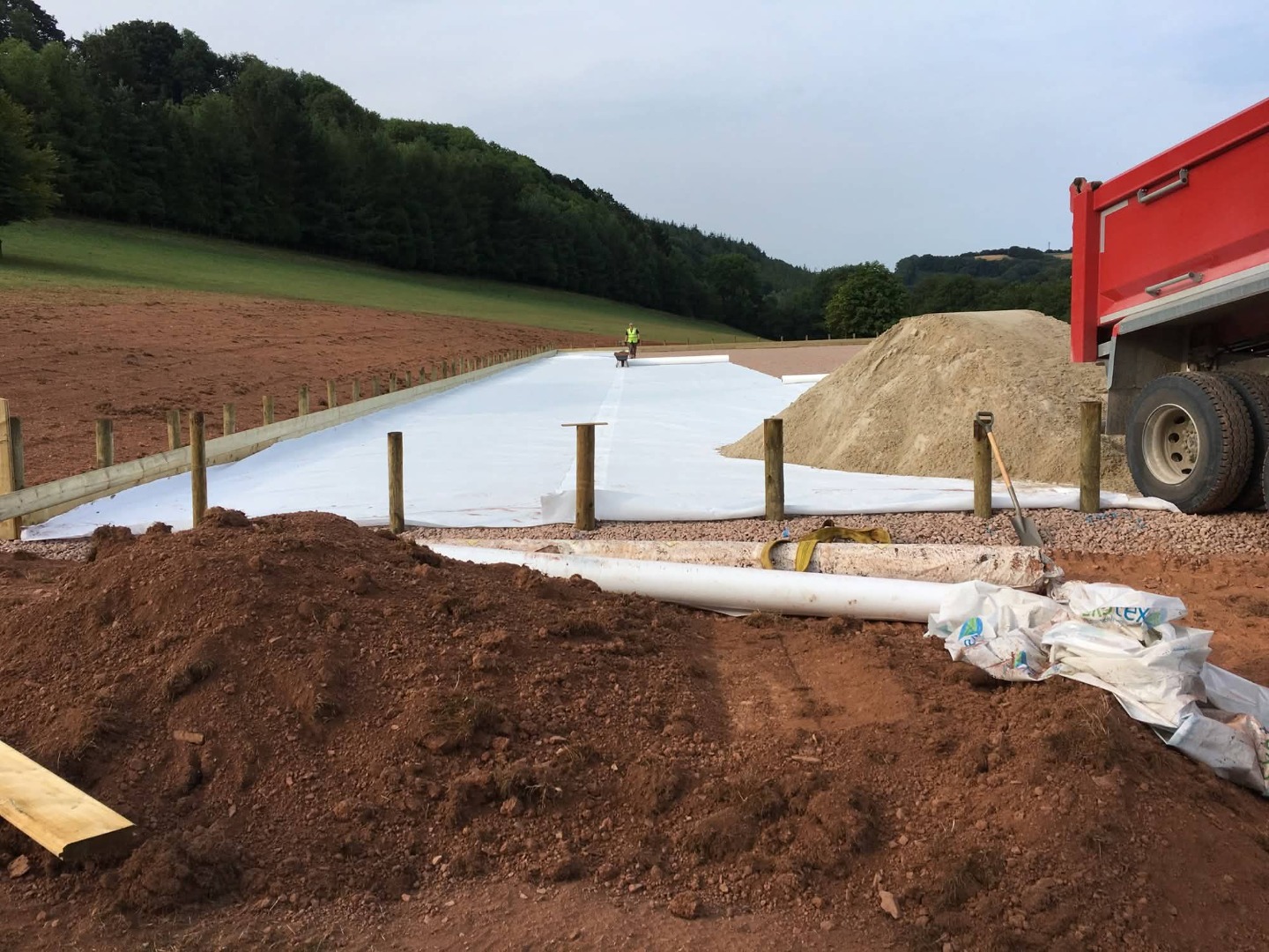 Laying tarp long