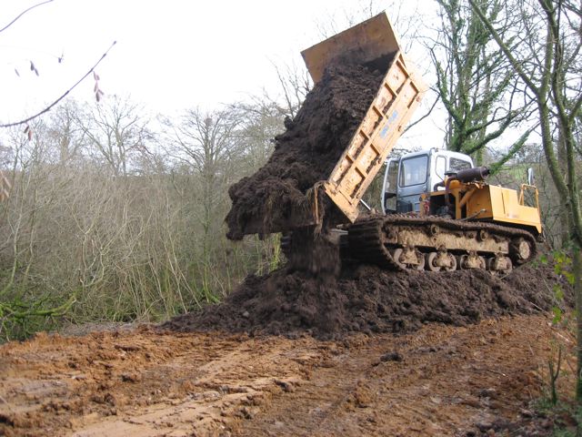 Lorry tipping dirt