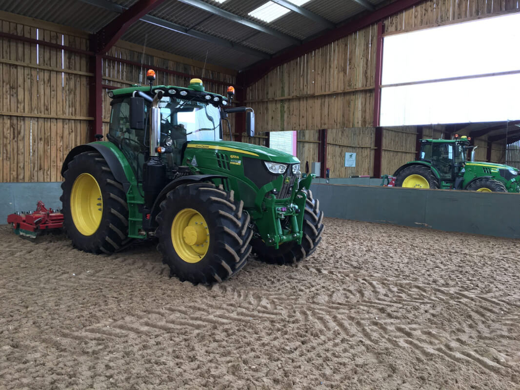Tractor800