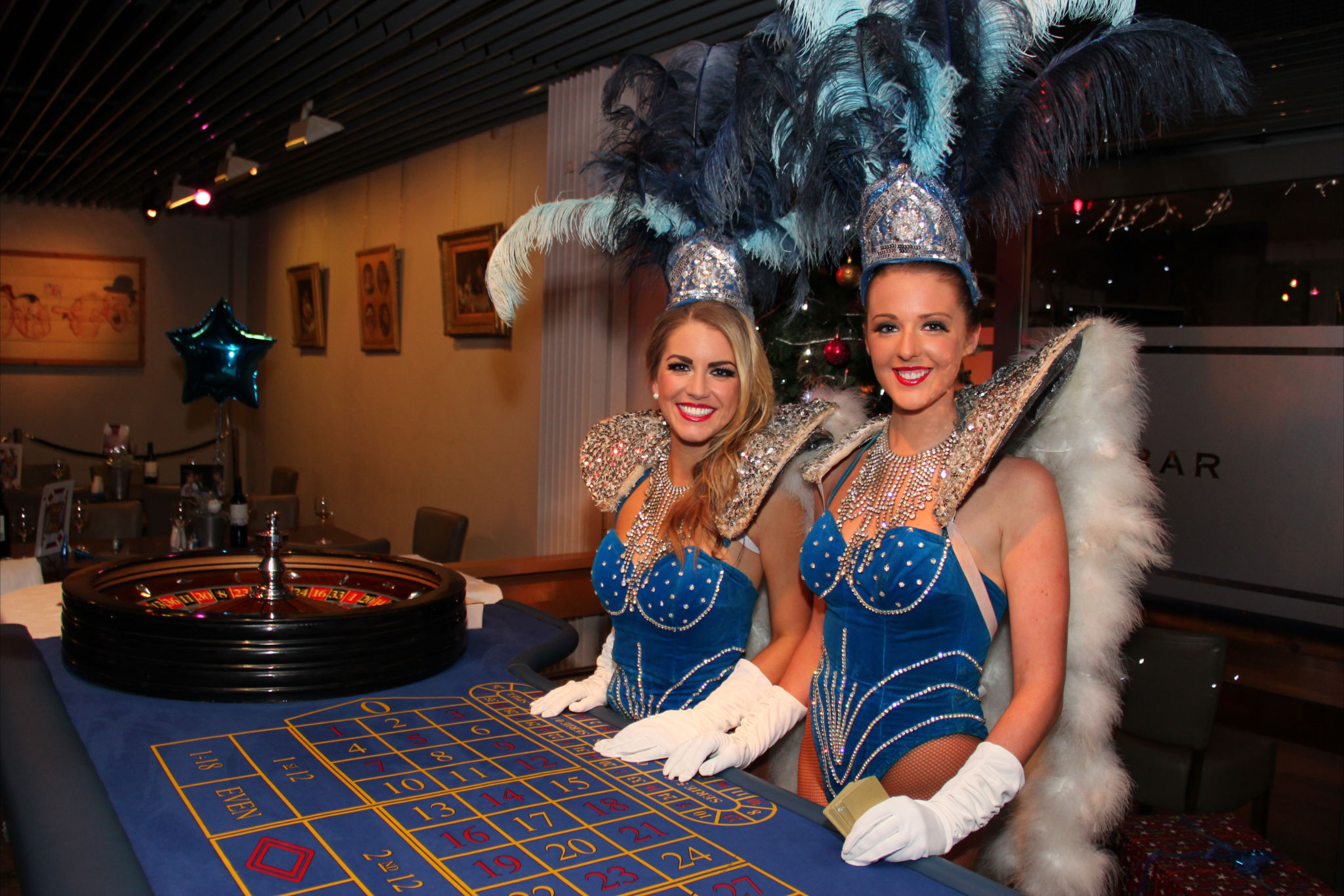 Casino_Showgirls.JPG