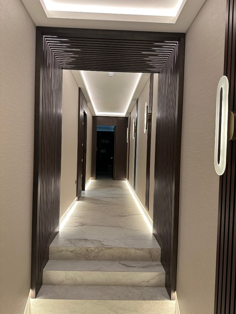 Hallway lighting strips
