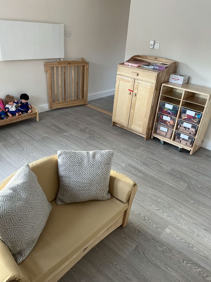 Pattingham playroom sofa angle