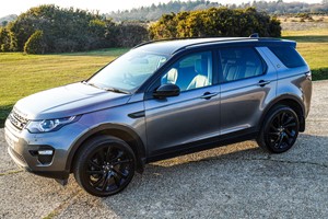 Our tour vehicle-Land Rover Discovery Sport