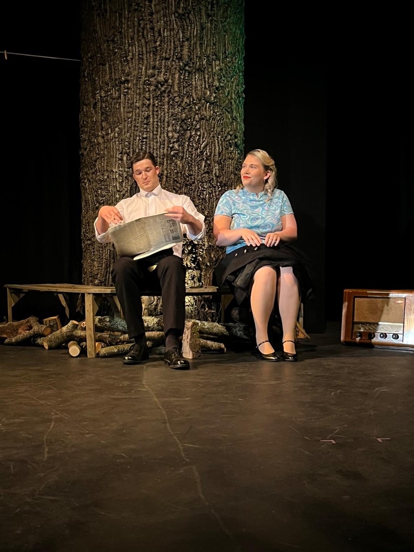 actors during performance