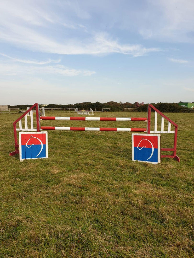 Obstacles for competitions