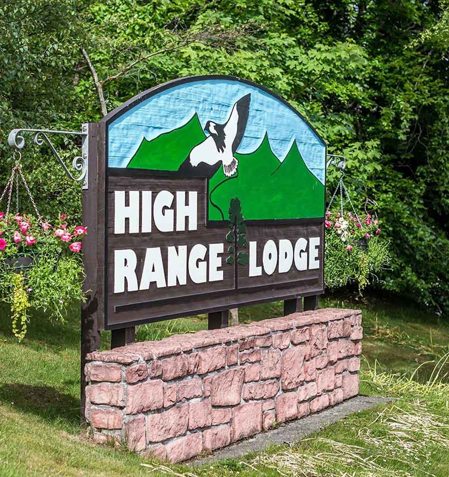 High range holiday complex