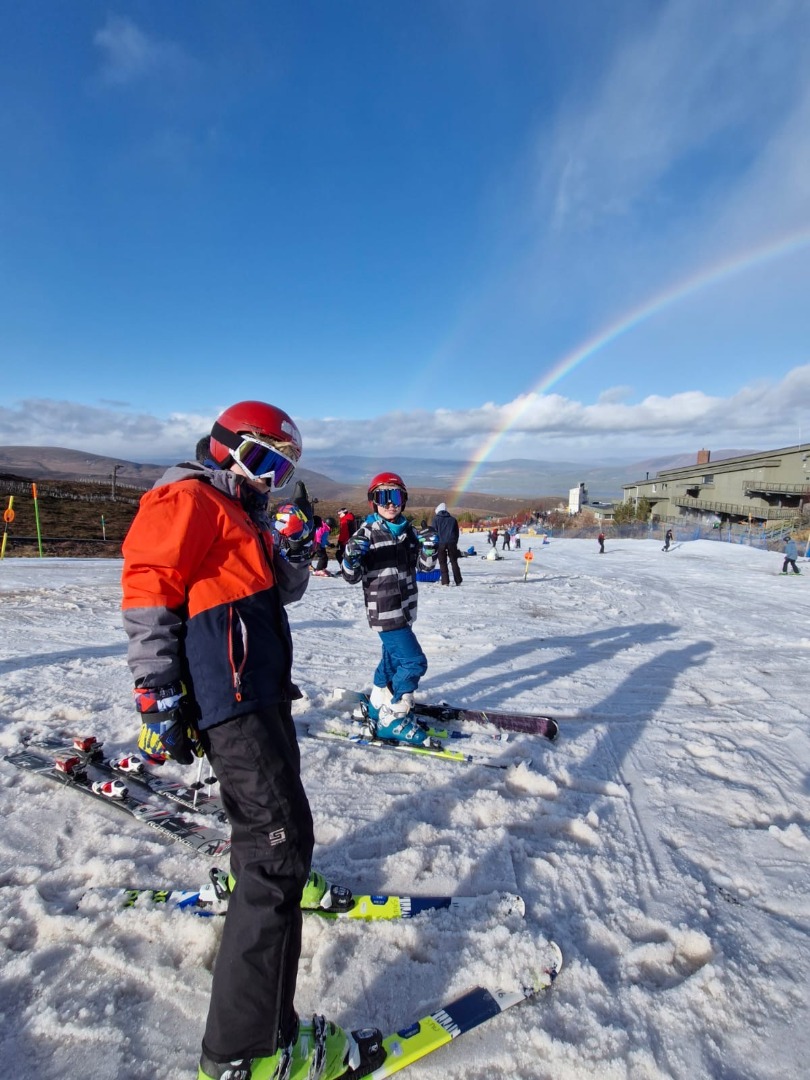 Child ski lessons