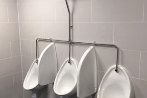 Urinal installation 