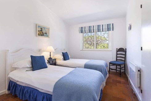 large holiday villa in Vale do Lobo Portugal