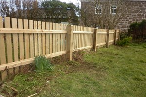 Picket panels typically a country style fencing have square cut wooden rails, Picket Palin boards evenly spaced & securely fastened to the rails. Palin styles are pointed, rounded or square cut tops.  