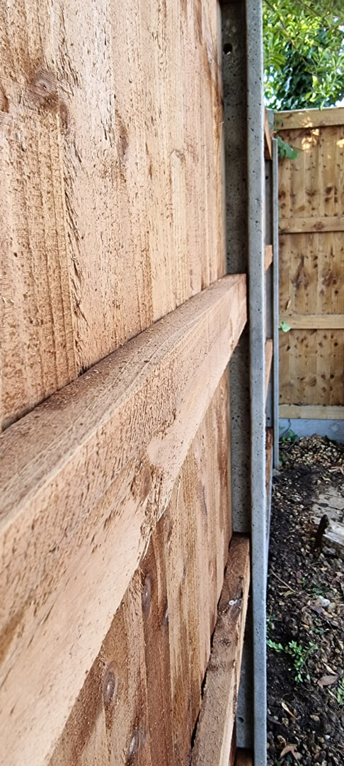 squre cut fence rail