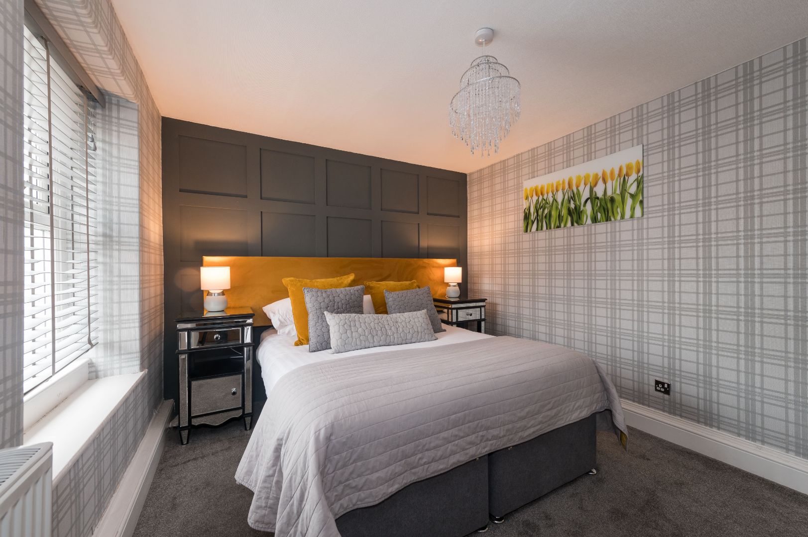Crown Cottage Bedroom 1