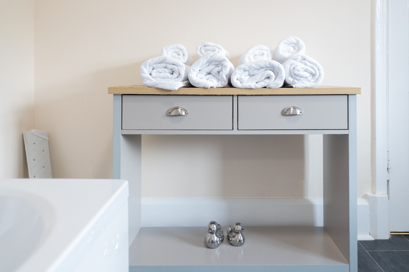 Loft Bathroom 1