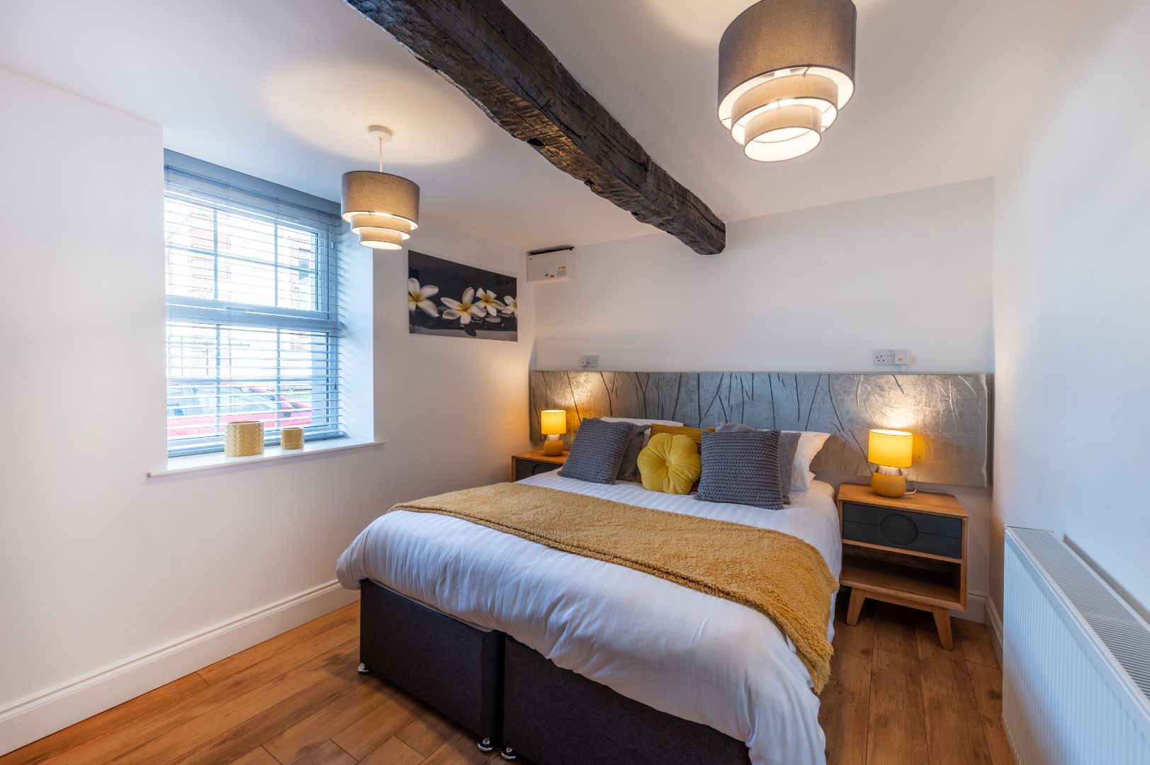 The Mews Bedroom 1