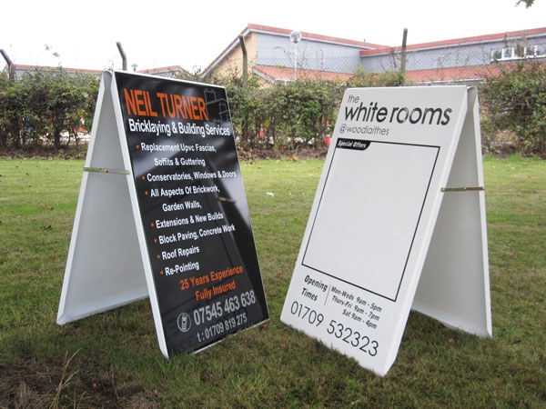 White Rooms Pavement Sign