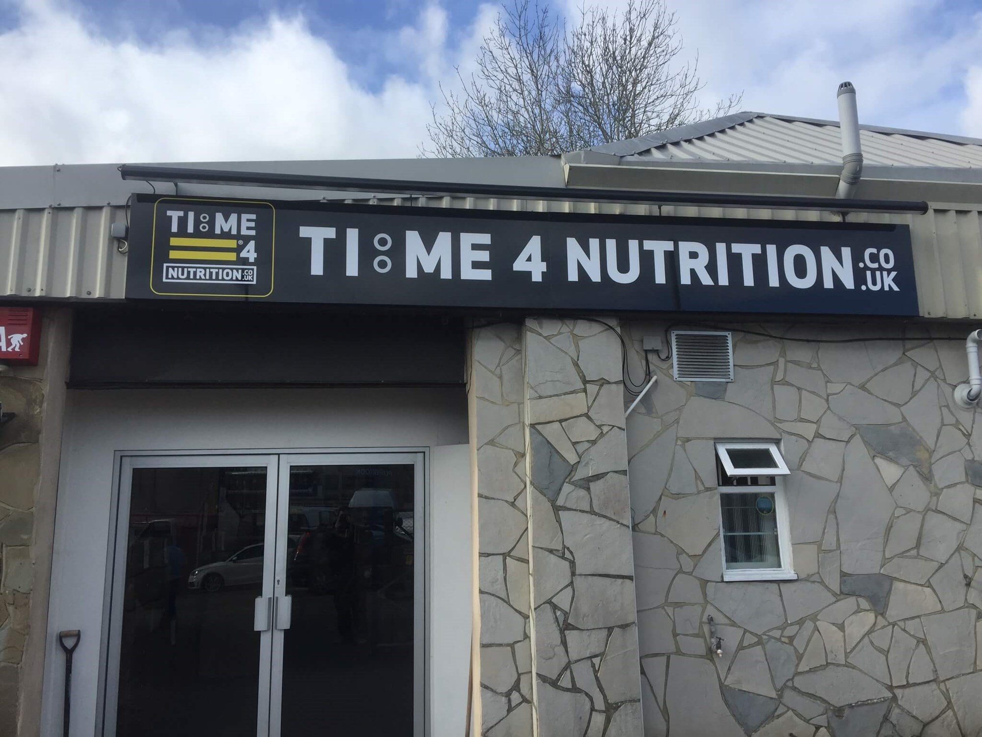 Time 4 Nutrition Shop Fascia