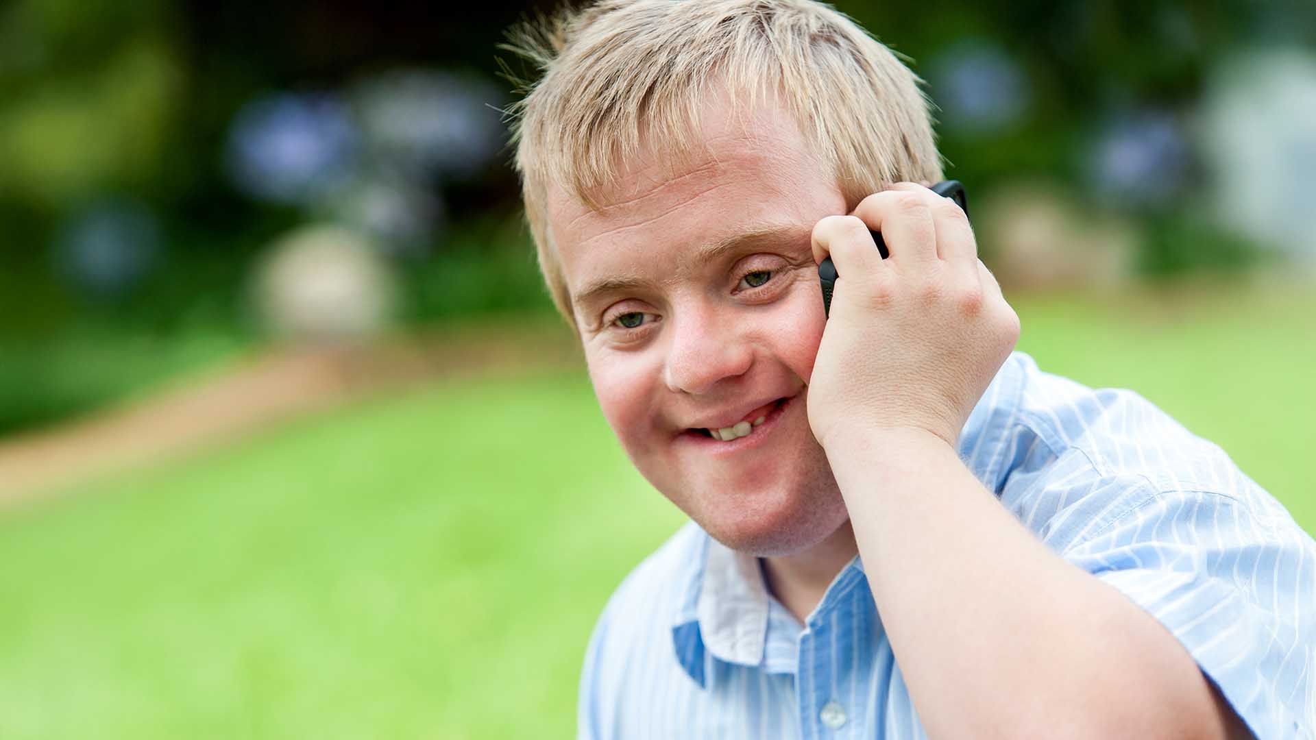 Nurse caring for a senior woman