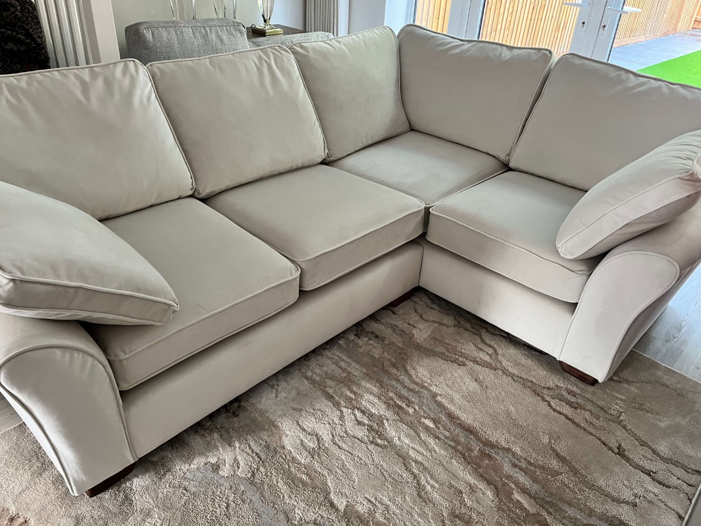 corner sofa reupholster