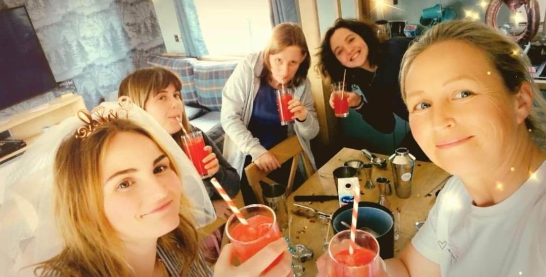 wedding party group cocktails