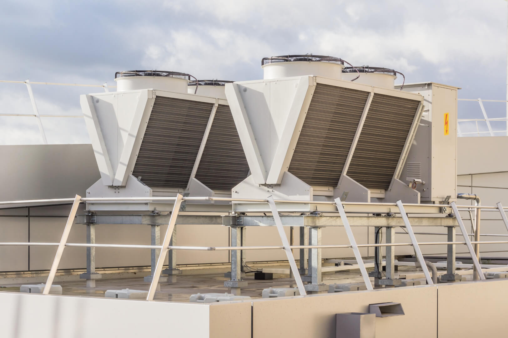 Roof chilling systems