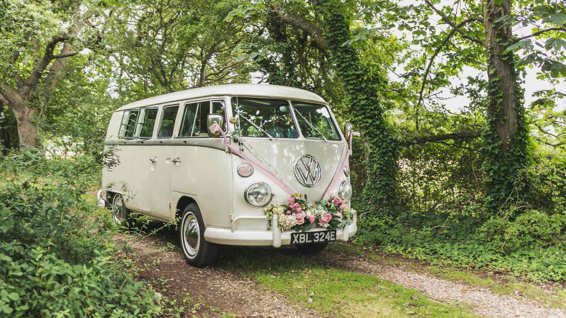 wedding volkswagon