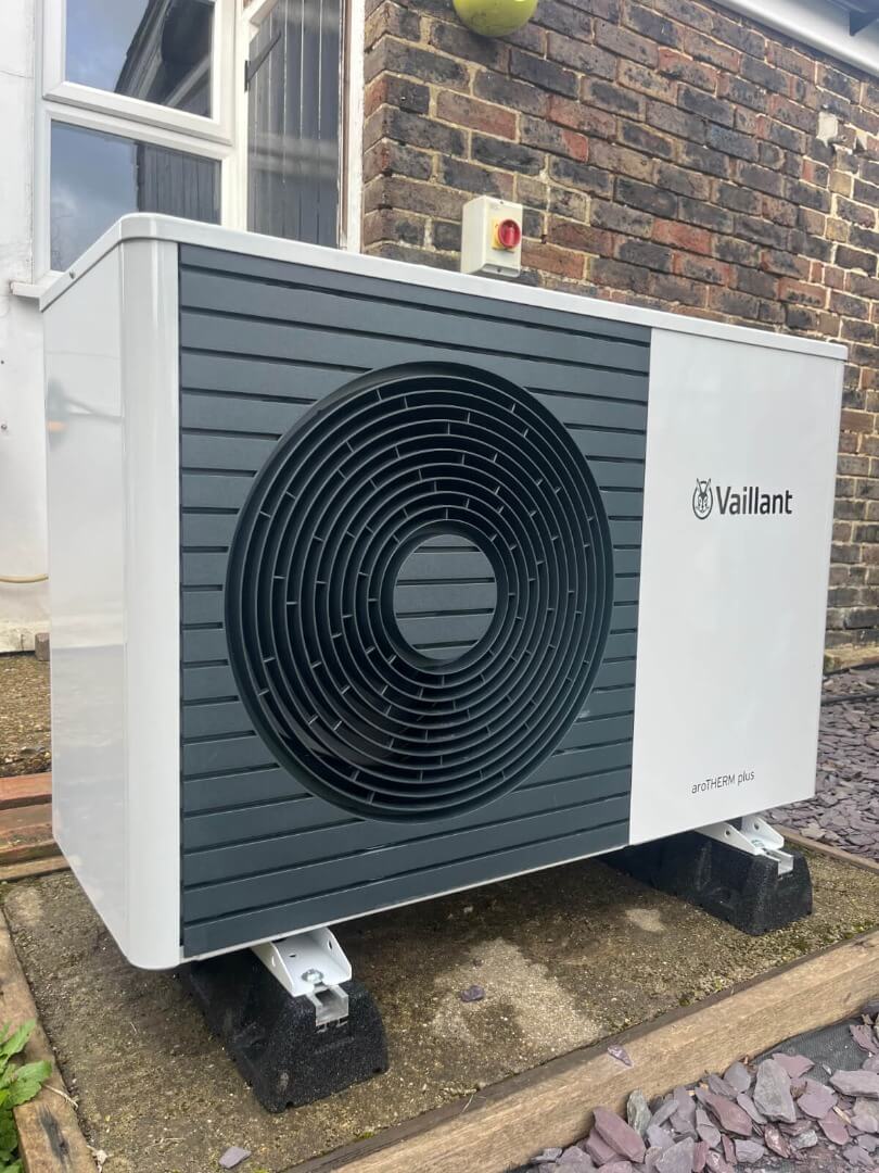 Valliant heat pump 1