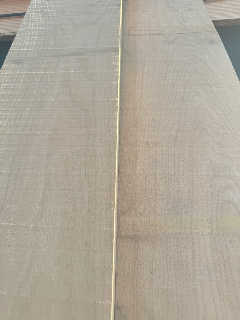KGoak Kiln Dried Solid Oak Boards – 35mm Thick, Planed, Square Edge (100-300mm X 1000-1800mm)