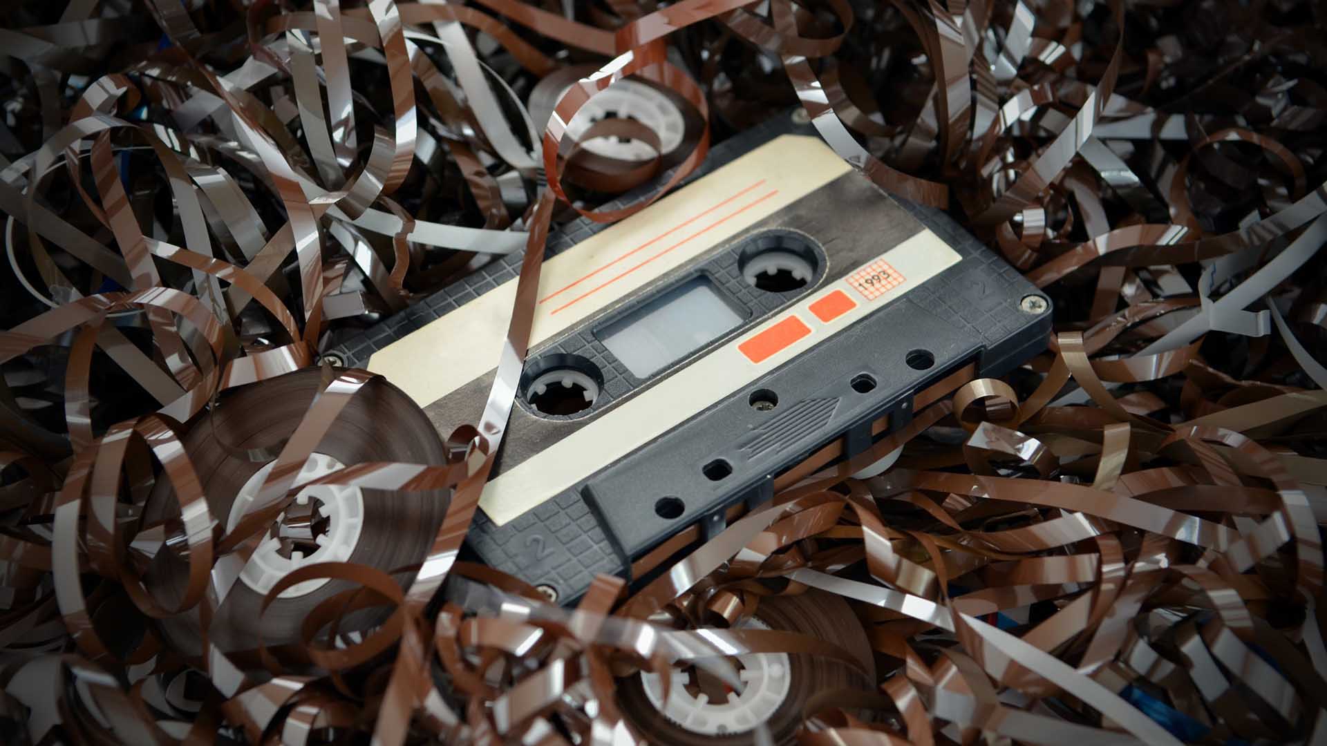 Tape cassette