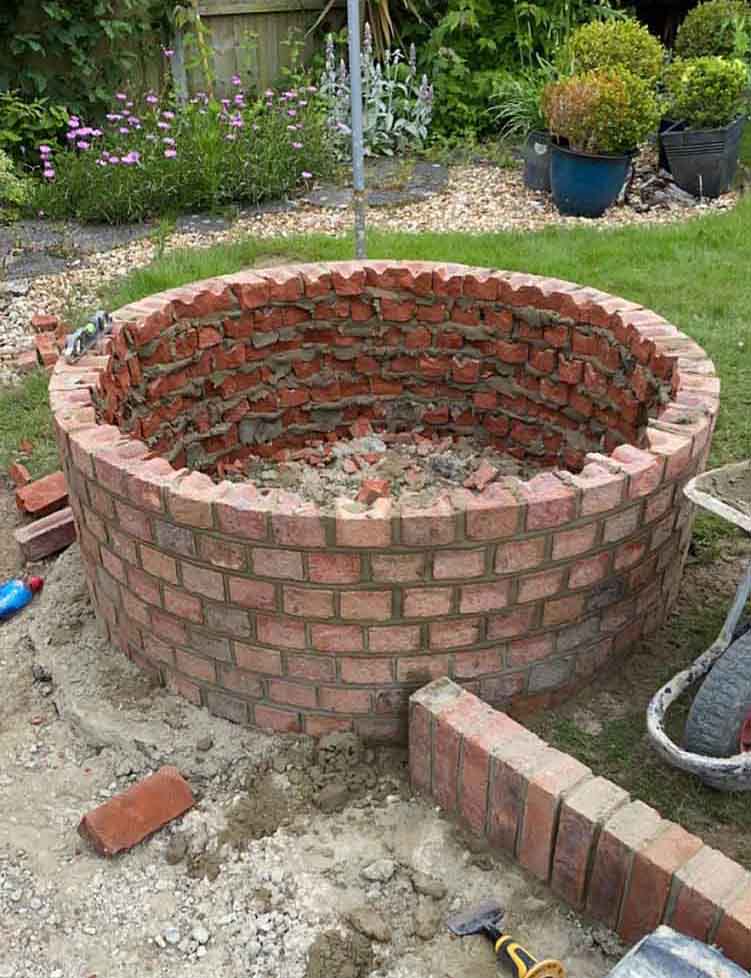Circle brickwork