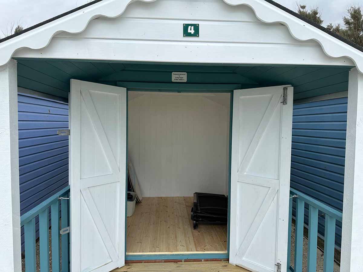 Garden rooms blue open doors 2