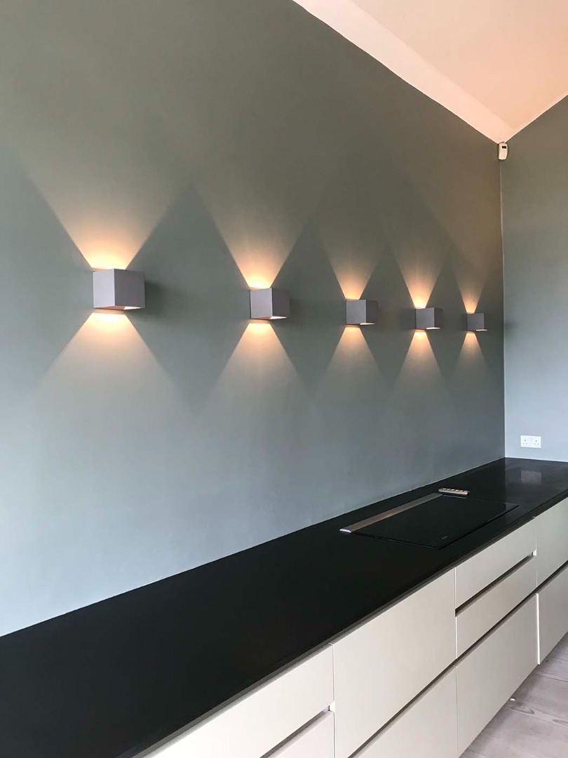 Wall lighting