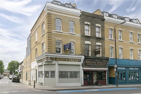 Battersea Park Road property outside view