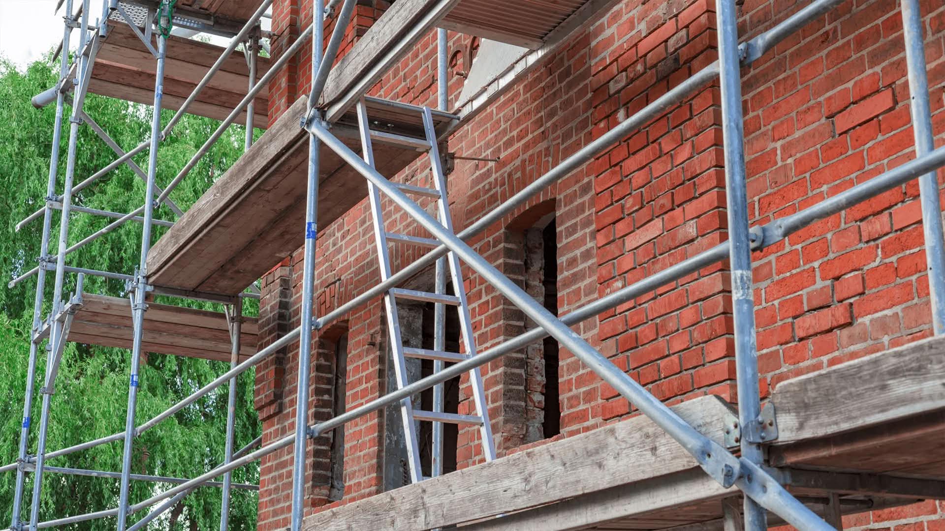 Construction of a brick house