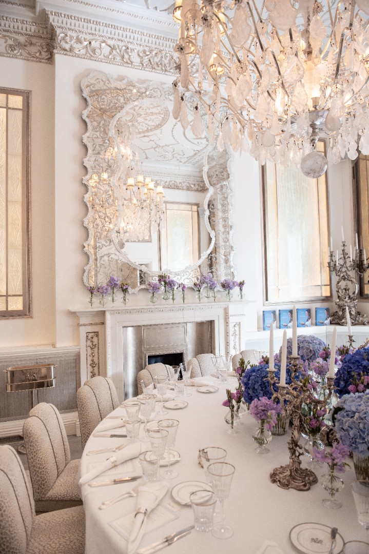 Luxurious place with tables