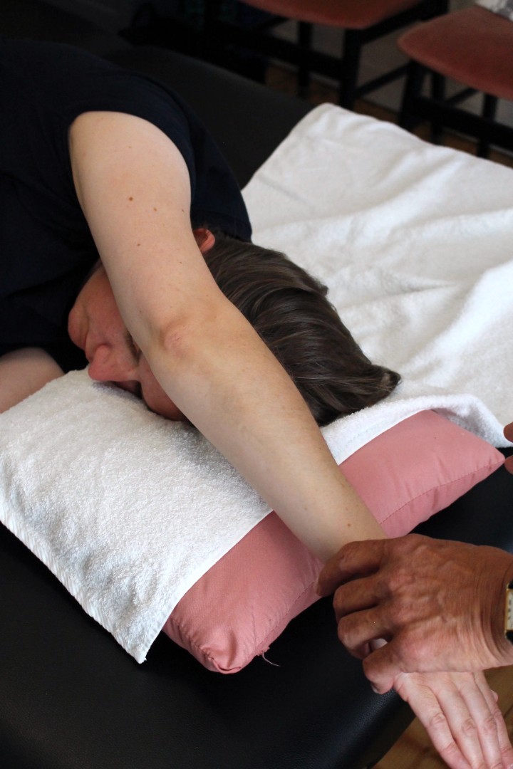 Stretching patient in therapy